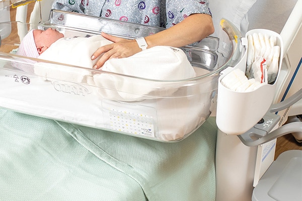 halo hospital bassinet