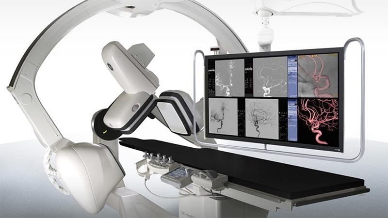 Education-Clinical-Training-Course-Biplane-with-AW