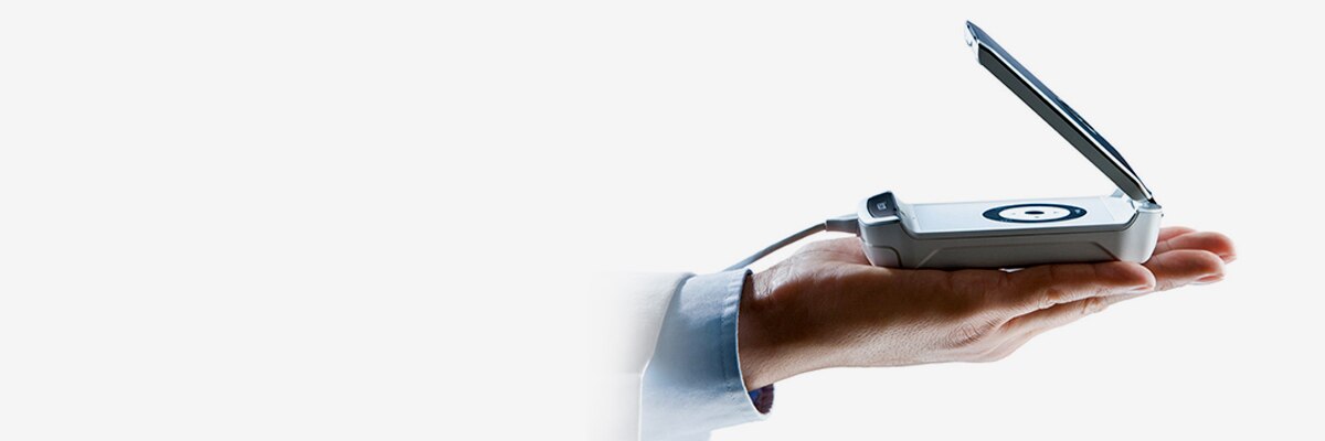 product-product-categories-ultrasound-vscan-vscan_in_palm.jpg