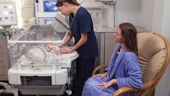 maternal-infant-care-giraffe-omnibed-air-boost-hotspot-2